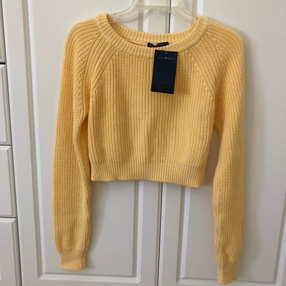 brandy melville yellow sweater